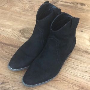 Gently Worn Ankle Boots